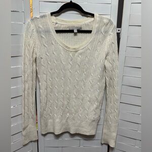 Old Navy Women's Ivory Cable Knit Sweater